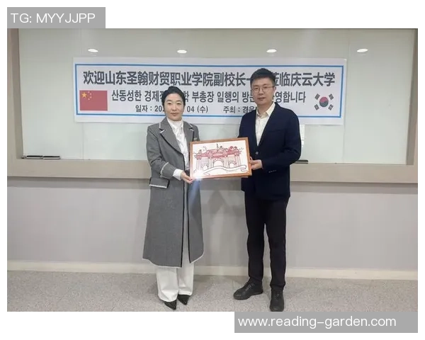 张静的DOTA2人生探秘:从新手到职业选手的成长之路